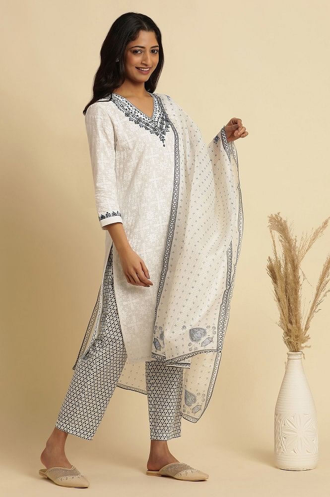 Latest Designer Khadi Cotton Kurti at Rs.500/Piece in surat offer by  krishna enterprise